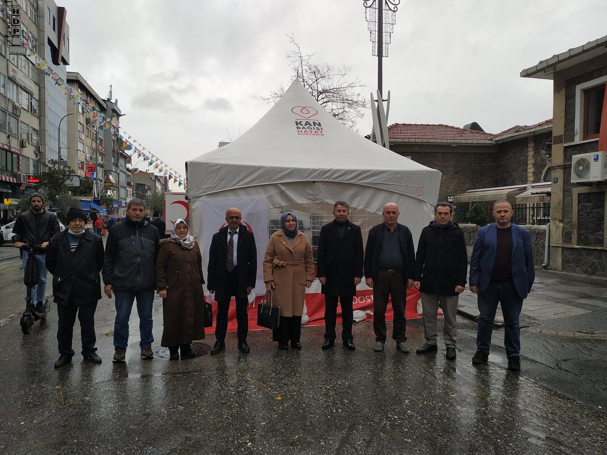 bbpsbeyli's tweet photo. Büyük Birlik Partisi Ümraniye ilçe başkanlığımızın Kızılay'a kan bağışı kampanyasına katılım sağladık. 
Emeği geçen başta ilçe başkanımız
Sn,  Cemal Sorgucu Beye ve yönetimine teşekkür ediyoruz.

#BbpSultanbeyli
#BbpİlBaşkanlığı
#BbpGenelMerkez
#BBP https://t.co/qoYU9oFKF4