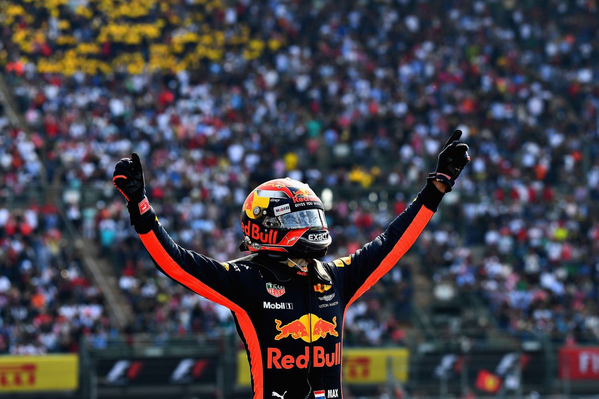viewsfrance's tweet photo. MAX VERSTAPPEN EST CHAMPION DU MONDE ! https://t.co/FxX8CRZQ1H