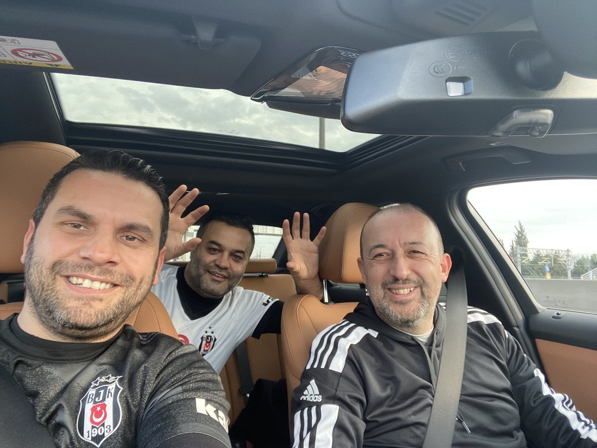 hmetoruc's tweet photo. Hastalık işte 🦅🦅
Durum ne olursa olsun, randevu iptali yapamıyoruz.
#BeşiktAŞK #FormandaTer
@oguzbalaman @Serkan_topal76 https://t.co/Bx5jkZ3Jok