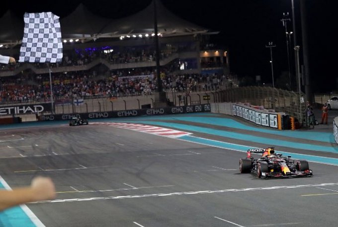 FGaj8hKXwAQMNfl?format=jpg&name=small