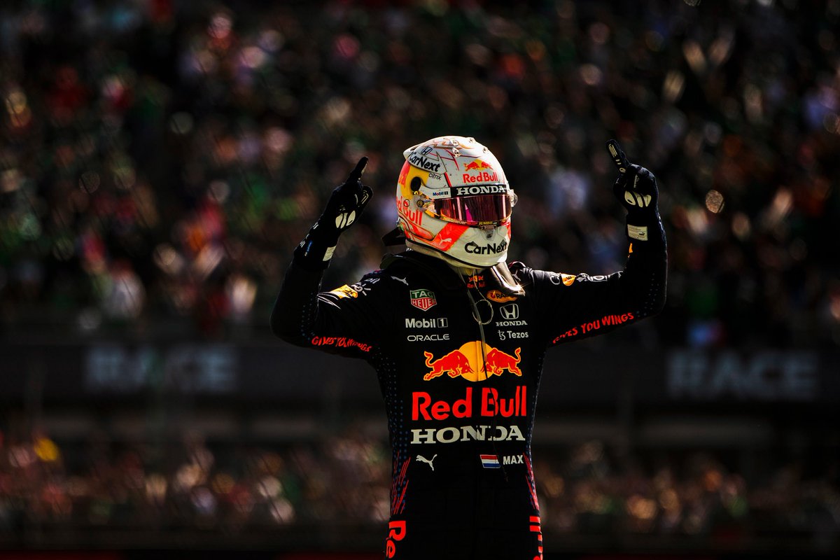 F1Tornello's tweet photo. #Increíble final, Super Max es el campeón mundial de #F1 #AbuDhabiGP https://t.co/OecUt63JWU