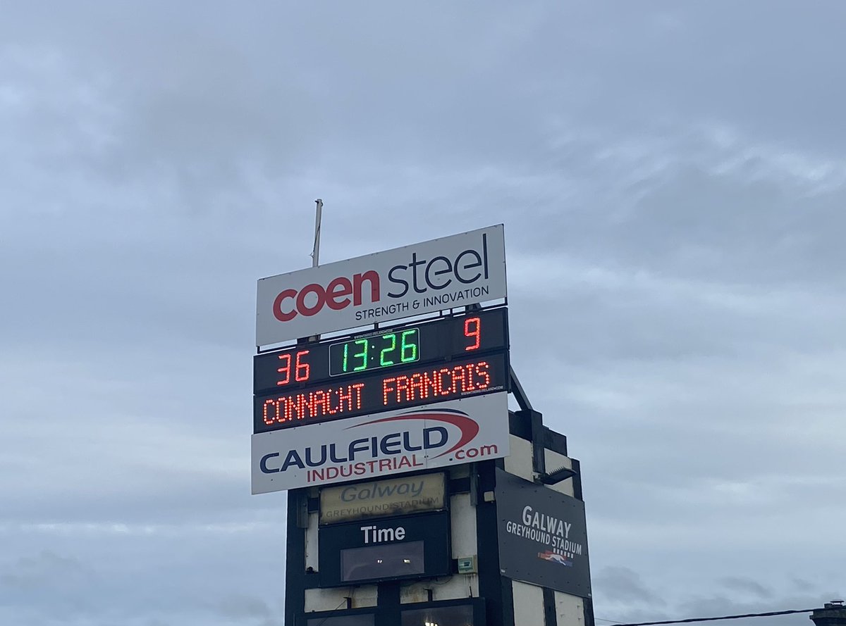 GalwayWalks's tweet photo. Allez #Connacht! 
#CONvSFP #CONvSTF #tryfest #connachtabu #bonuspoint and #manofthematch Jack Carty #connachtrugby @connachtrugby https://t.co/A8dTAvyvNU