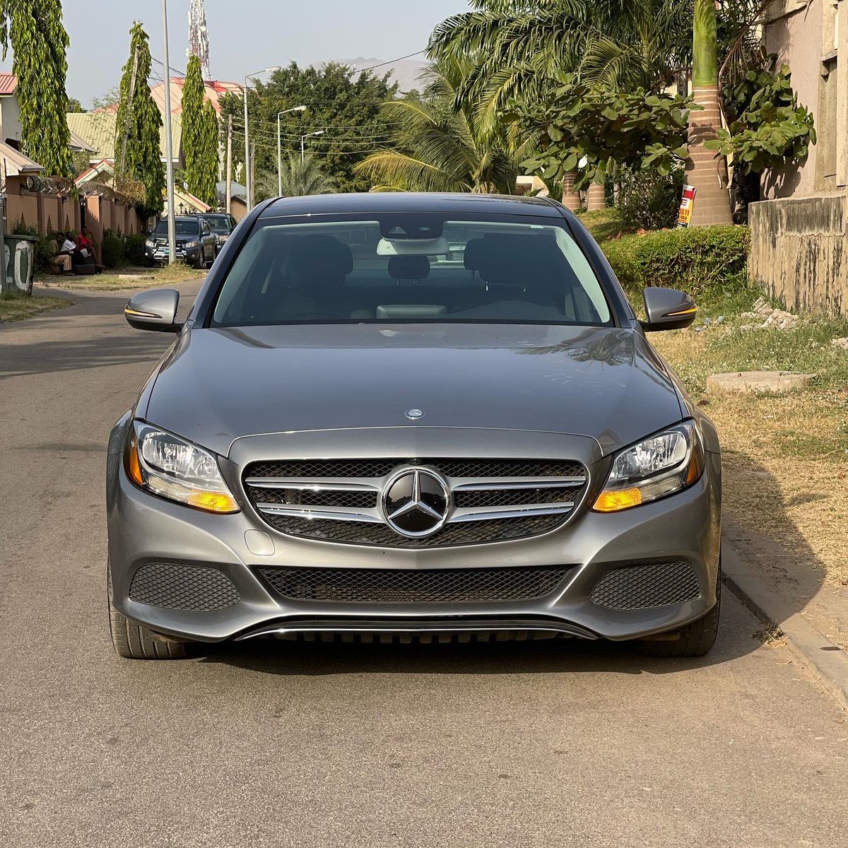 spiffedautos's tweet photo. Super clean foreign Used 2015 Mercedes-Benz C300 with Panoramic Roof in Excellent Condition 
.
Location : Abuja 
Price : 13.5M 
Duty fully paid ✅ ✅ ✅ 
Nationwide Delivery Available 🚛 🚛 
.
For Enquiries DM or WhatsApp /call 08130601236 
.
#spiffedautos #dreamitdriveit https://t.co/5PWAh2Ekx0