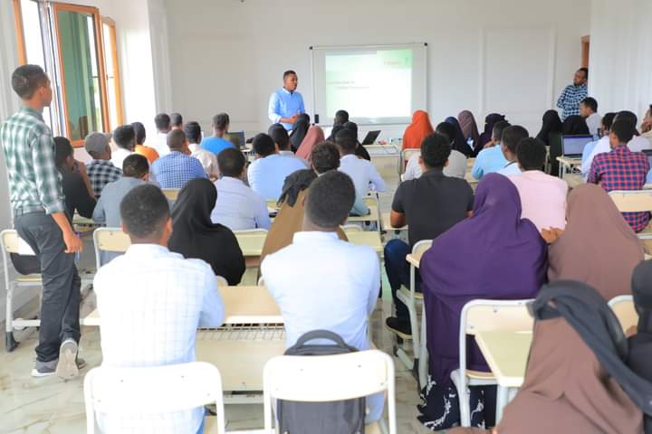 Yusuf_Banani's tweet photo. After couple of weeks of hard work our fruitful program is getting to end it was very interesting and exciting that we gained, knowledge and skills in which will enough in our out come future, hard working never goes unreworded.
#SIMADiLap
@DigitalMarketting https://t.co/4xAAH4BE4c