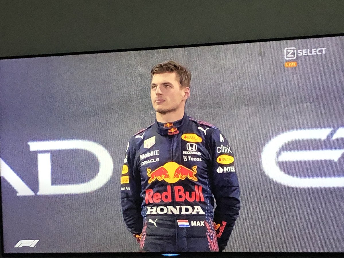 stefandevies's tweet photo. Wat een geweldenaar! 🏆🥇 https://t.co/v7t9DipfMm