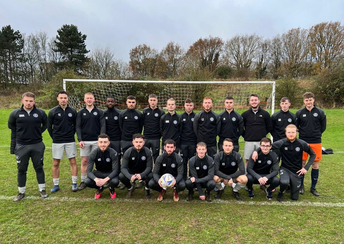 We finish 2021 with 9 wins and 4 losses in all competitions.

A lot more to come in 2022 as we look to compete for the title of Division 3, the Division 3 Cup, and the George John Trophy. 

Thank you to all the fans who have come down and supported. VAMOS ATLETICO!💙