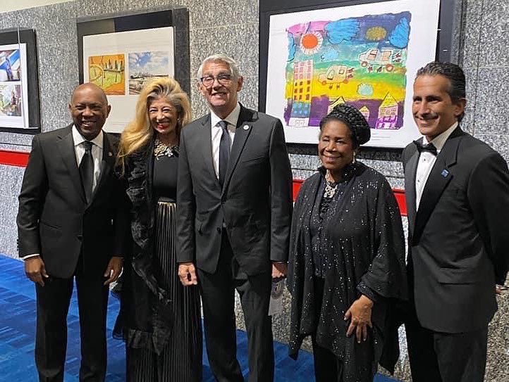 AAMAInspire's tweet photo. Houston, thank you for a very successful 50th anniversary celebration at our ‘Illumine Celebration / Celebración de Iluminación’ last night. 

We are so thankful you for your continued support! #AAMA50 #AAMAStrong https://t.co/z2ocPgHOYg
