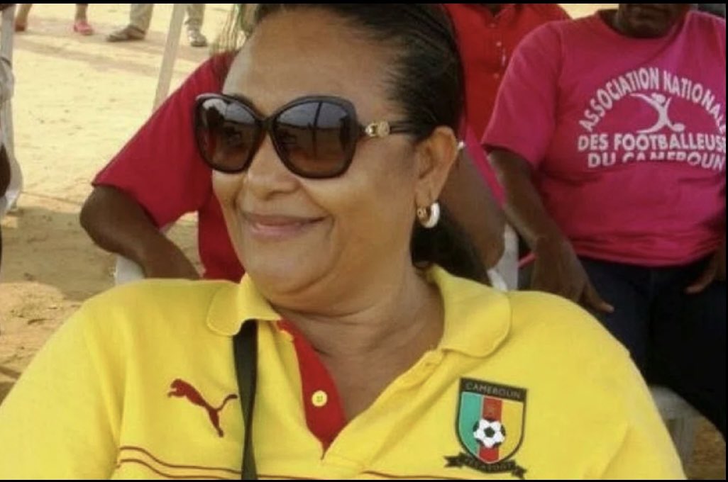 KayoLeonie's tweet photo. FÉLICITATIONS À LA PRÉSIDENTE DE LA LIGUE DU FOOTBALL FÉMININ CÉLINE EKO POUR SA NOUVELLE FONCTION DE PREMIÈRE VICE-PRÉSIDENTE FECAFOOT. MERCI AU SOUTIEN INCONDITIONNEL DE LA MARQUE “LK".PLEIN SUCCÈS ET BONNE CHANCE DANS TA MISSION.👏🏾🙏🏿 https://t.co/ouE69NFlyz https://t.co/zsOVf9PUxw