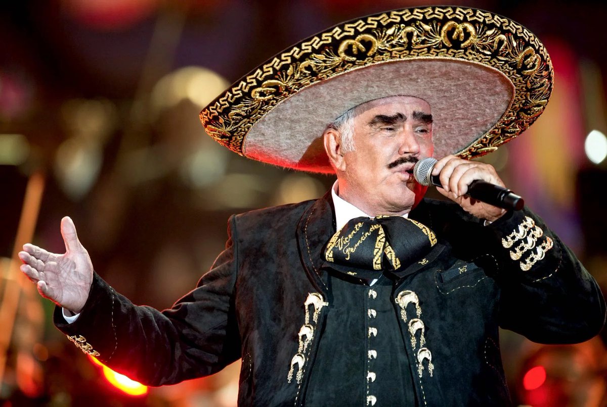 tacoboutpics's tweet photo. oh man, rest easy Vicente Fernandez one of the greatest… truly a legend https://t.co/bpA5k5brqW