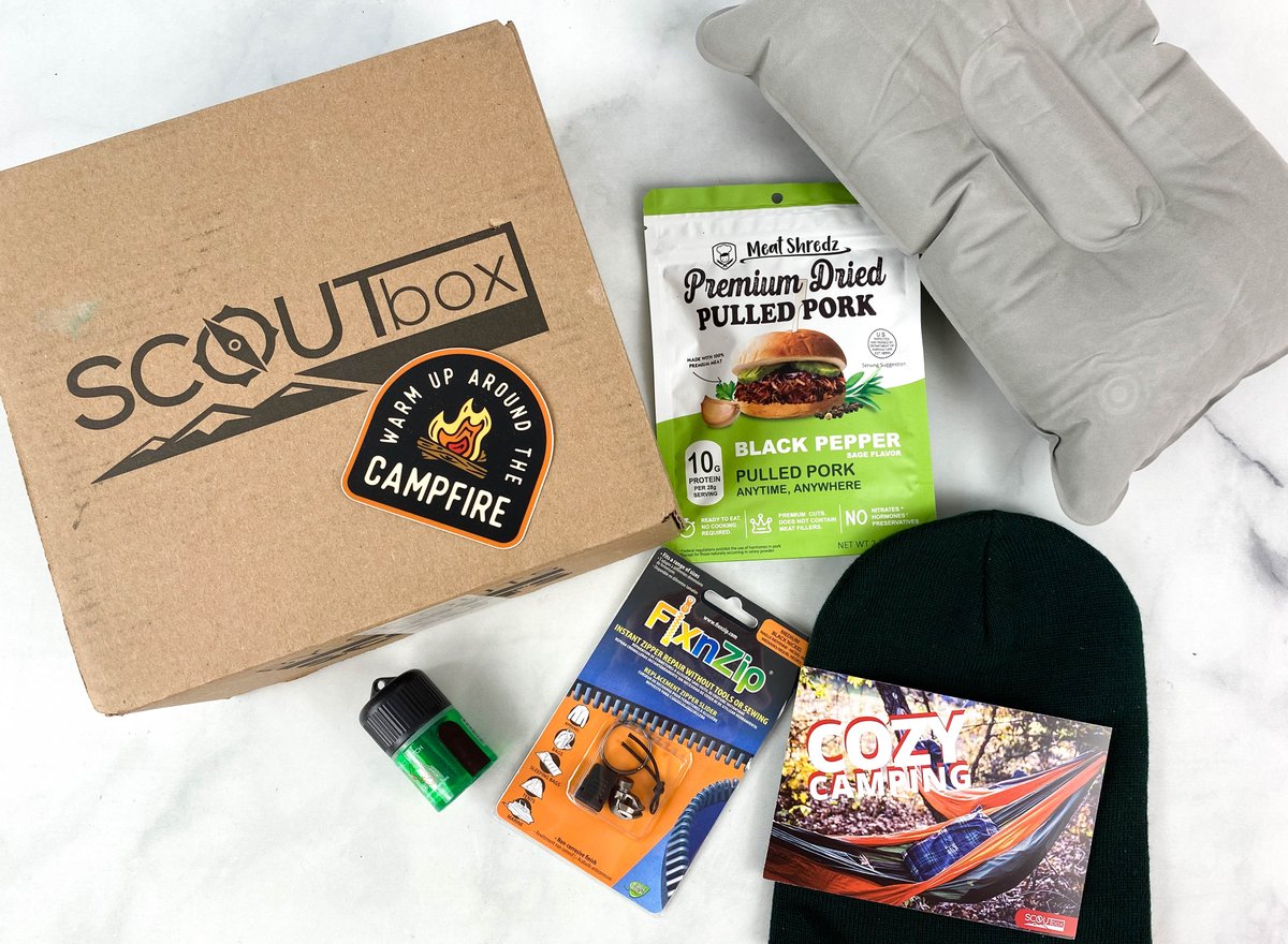 helloboxes's tweet image. #SCOUTbox November 2021 has outdoor gear and accessories for a Cozy Camping experience. See the beanie, pillow, and more in our review +... hellosubscription.com/2021/12/scoutb… #subscriptionbox