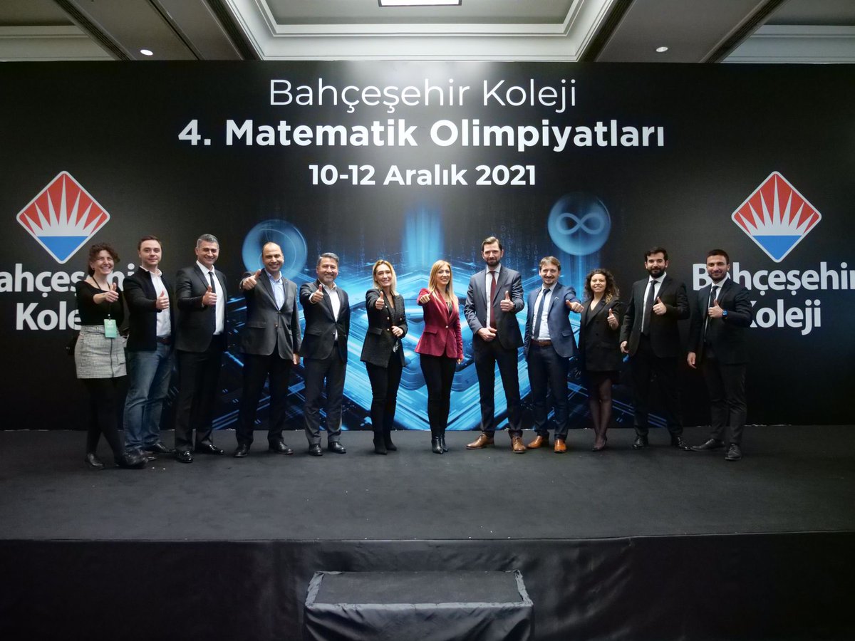 Türkiye geneli 42 kampüsümüzden 300’ün üzerinde ortaokul öğrencimizin katılımıyla bu yıl 4’ncüsü düzenlenen “Matematik Olimpiyatları” bugünkü ödül töreniyle sona erdi. 
Tüm öğrencilerimizi ve öğretmenlerimizi tebrik ederiz. 💫👏🏼 

#bahçeşehirkoleji
#matematiğinsınırlarınızorla
