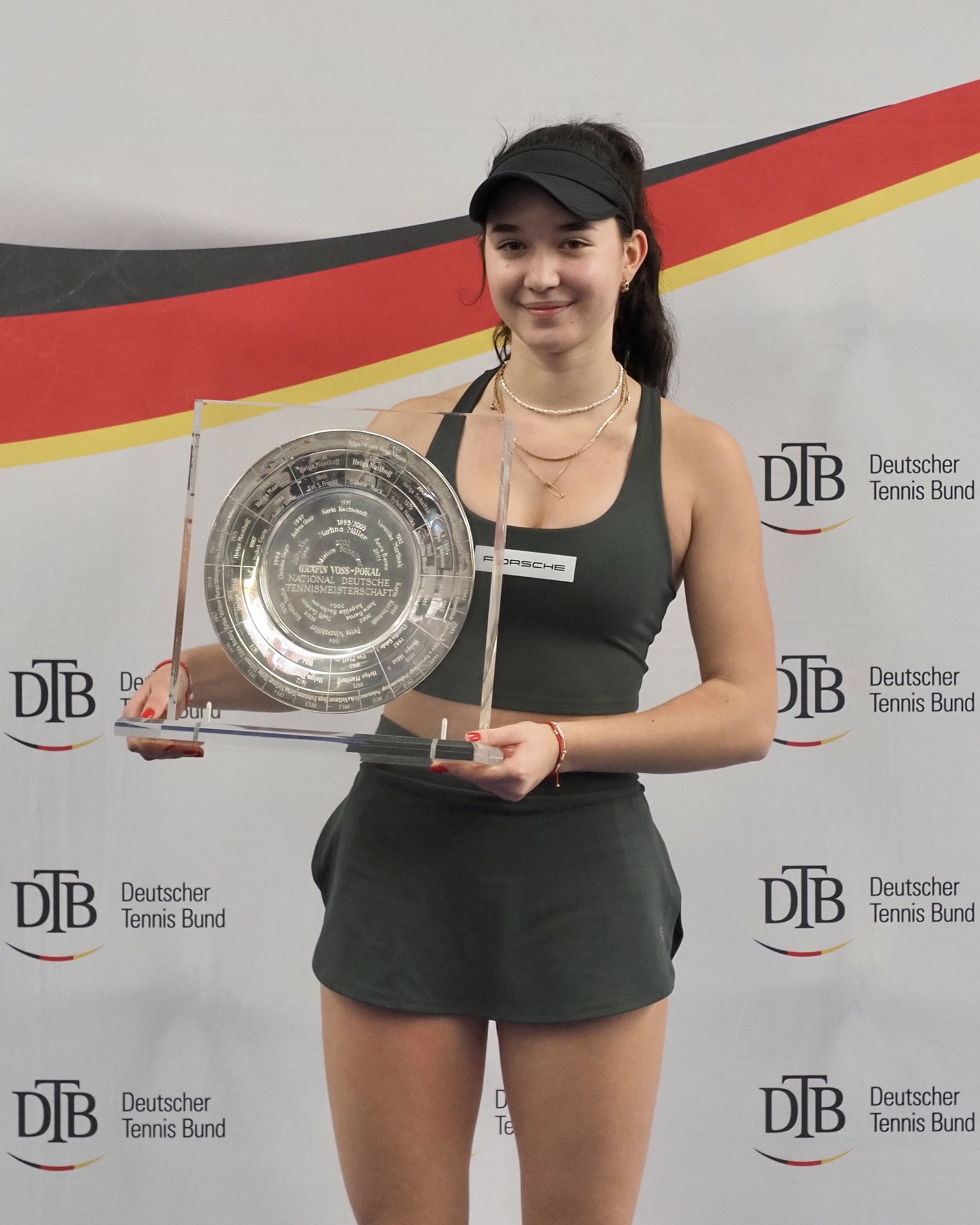 løber tør Athletic Piping Hamburg European Open 〽️ on Twitter: "19 yo Eva Lys from Hamburg is the  2021 National German ladies' champion! Congrats, Eva! 🇩🇪🏆👏 📸:  @DTB_Tennis/ Jürgen Pichler #nextgeneration #evalys #hamburgactivecity  https://t.co/7McPFRc3As" / Twitter