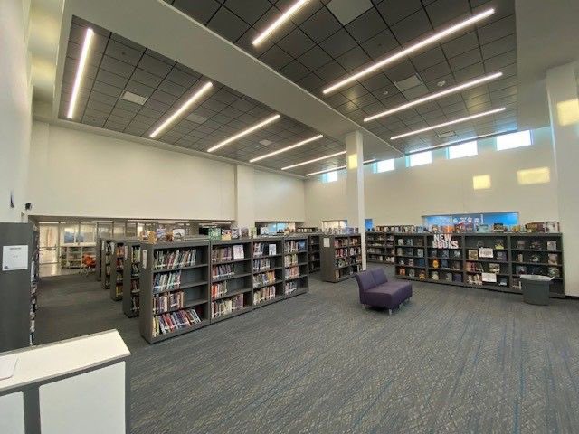 Shawro22's tweet photo. Such an incredible project to be a part of. @HuckabeeInc and @jackson_c84 had a challenging task to update a 1960s facility with Century 22nd learning spaces. Their hard work and dedication has transformed this campus into a showcase school for @CFBISD for years to come! https://t.co/iQUD6WbyqL