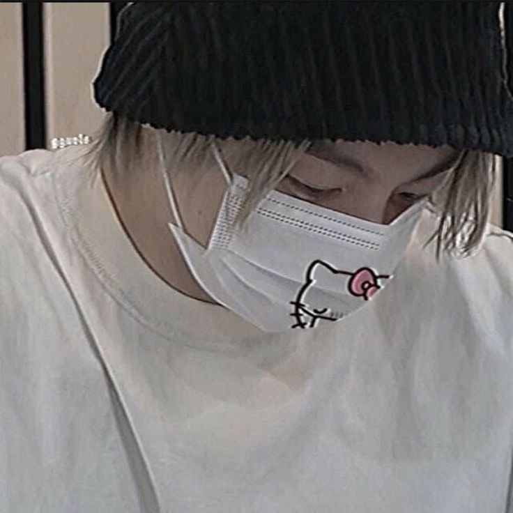 delux_yx's tweet photo. @thebest_hobi Yo https://t.co/EmCROp6Fk2