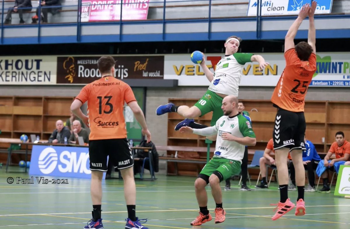 Dé verrassing in de Haags/Westlandse regio was het afgelopen weekend het bekend worden van de transfer van Martijn Poot van Quintus naar Hellas. 

Lees het hele artikel van Peter Lotman op onze website: hvhellas.nl/martijn-poot-v…