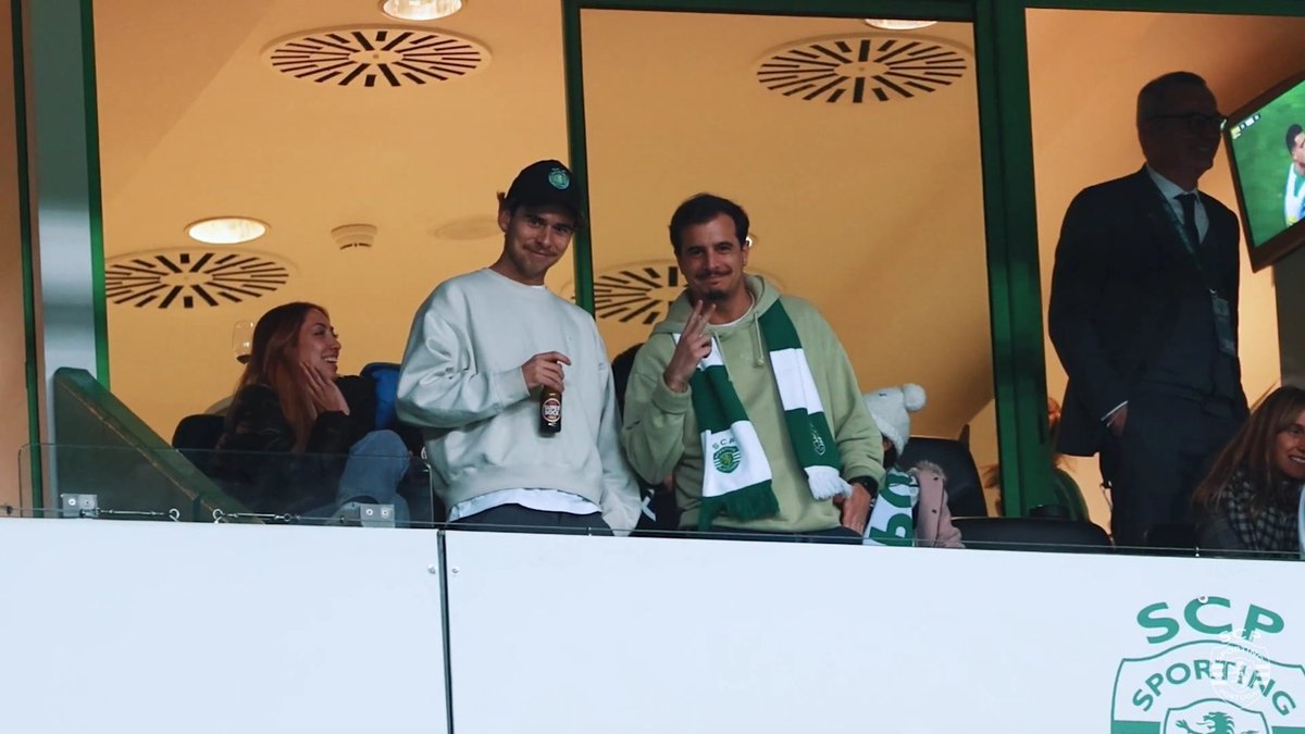 mundodeumleao's tweet photo. Que duo 💚 https://t.co/8S6yTIsDjf