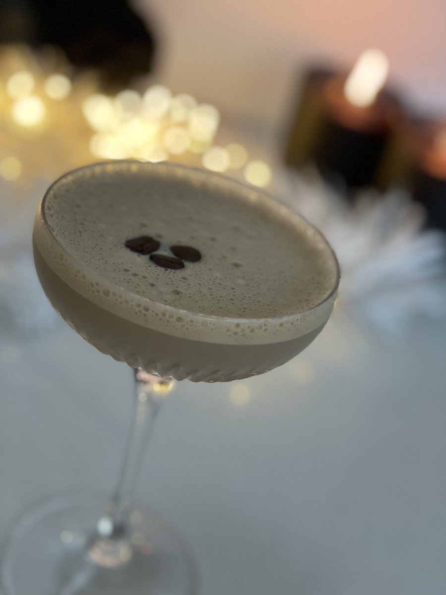 lizzytx's tweet photo. Before &amp; after. Lucky to get a photo at all- this flat white martini is next level! 🤤 Thanks @CocktaylS 🍸 #cocktail #MANCHESTER #espresso  #martini #flatwhite https://t.co/l3Ao0jYVhb