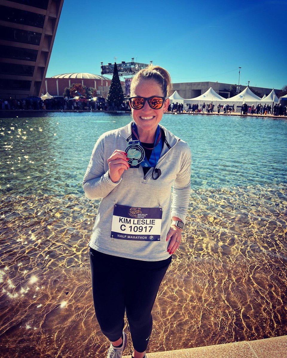 LeslieMarionK's tweet photo. Finished my 24th half marathon this morning! #dallasbmwhalf #goals #runningismorefunwithfriends https://t.co/dQxIVz03TG