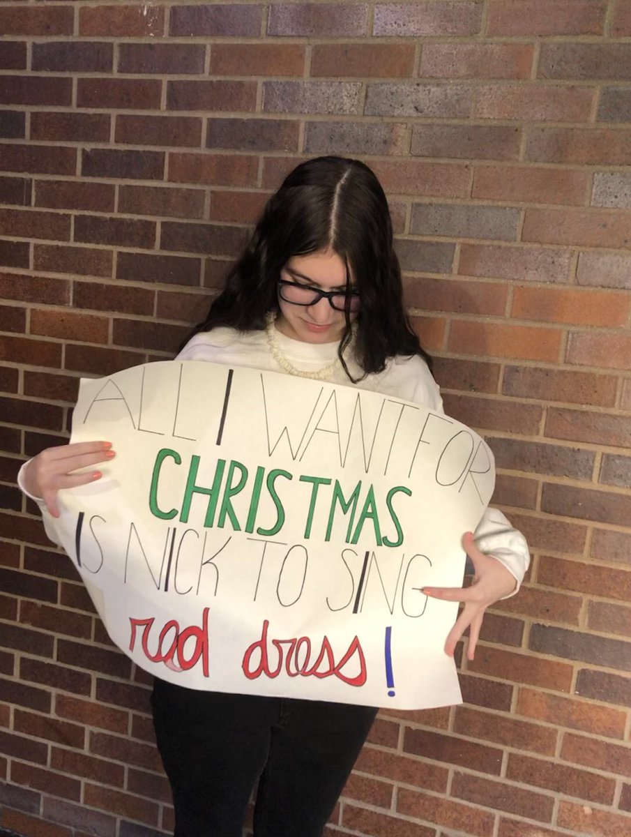 daniellelagasse's tweet photo. @nickjonas - there’s a special request for tonight’s show in Boston!! 🤍

@jonasbrothers @kevinjonas @joejonas @Kiss108 #Kiss108JingleBall #JonasBrothers #iHeartJingleBall2021 #nickjonas https://t.co/h7Rtkfq1Fh