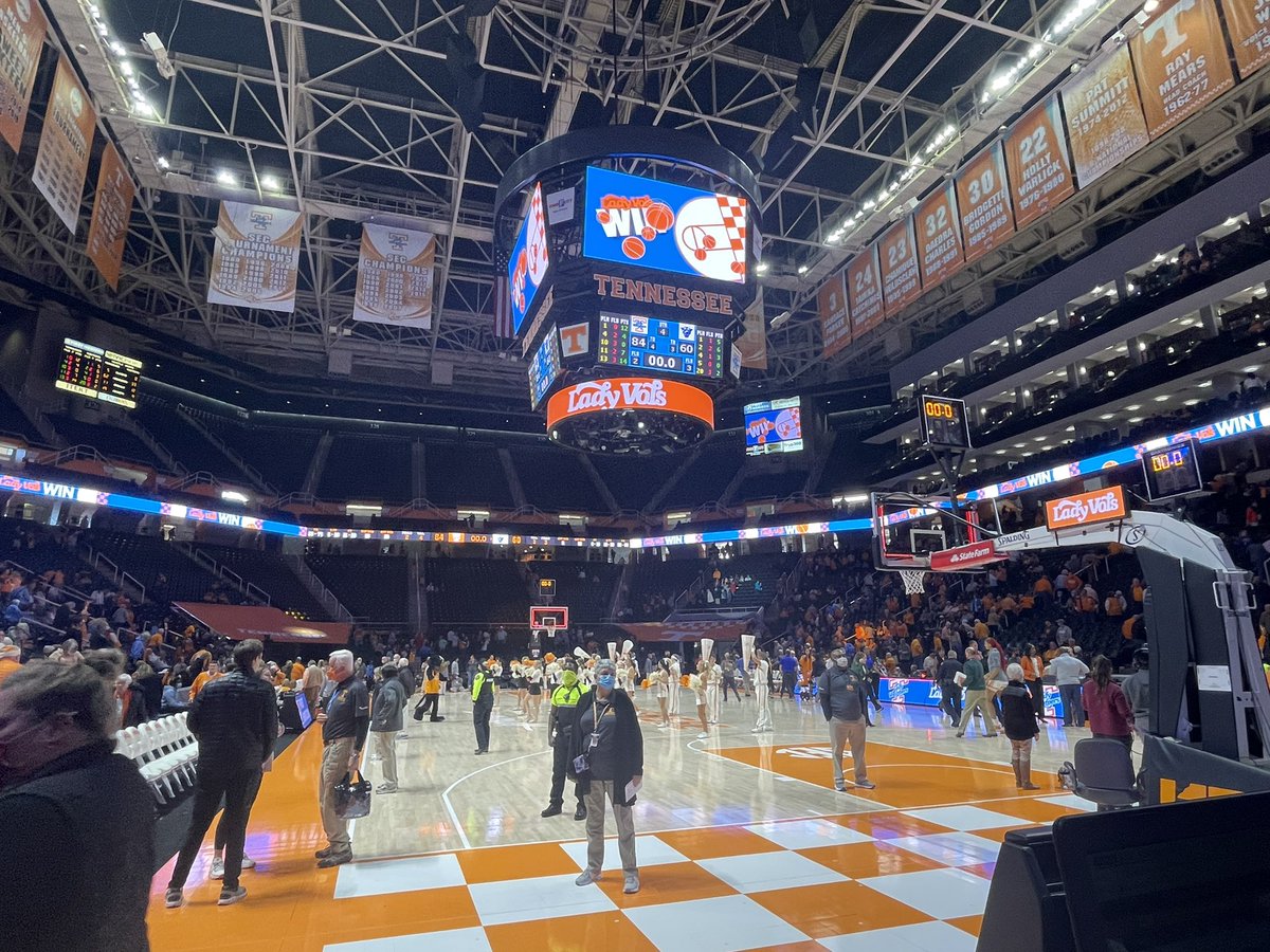 wutksports's tweet photo. FINAL
@LadyVol_Hoops: 84
@GSU_WBB: 60
Tamari Key is the high scorer of the game for Tennessee with 16 points.
For Georgia State, Taniyah Worth leads with 13.
๐ธ: @chloe_levering
#LadyVols #NCAAWomensBasketball #RockSolidSports #WUTKFM https://t.co/rUW9gpgdbe