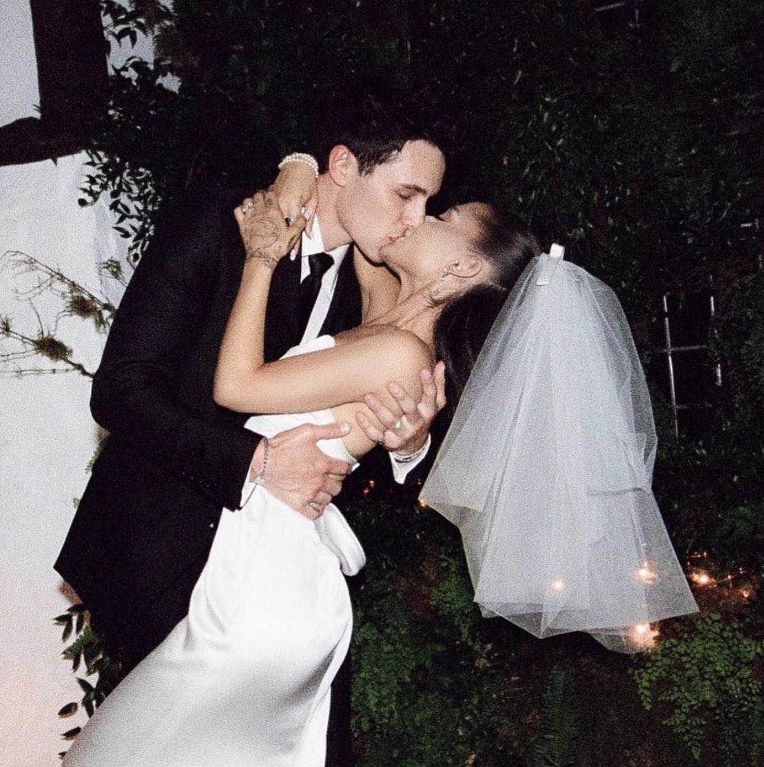 ariana grande &amp; dalton gomez.