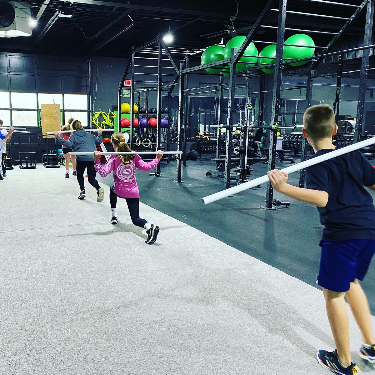 BSBStrengthTank's tweet image. BHPI Long Term Athlete Initiative. On the grind every Sunday morning at 9:30am #longtermathletedevelopment #fuelingthetank #movementfirst #qualitymovement