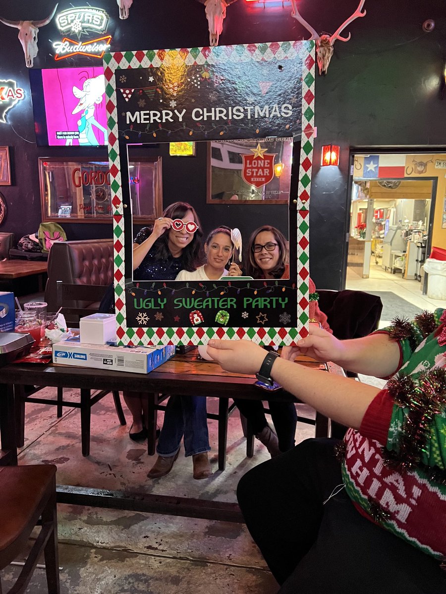 modernmanagedit's tweet photo. Great Food! Great Venue! Great Times! Thank you @AugiesBBQ for being such a wonderful hosts for our Annual Holiday Gathering. https://t.co/2tO69j3X6S