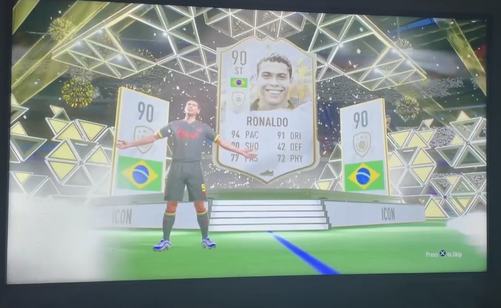 UndeniableB1's tweet photo. Screamers 😱🤯 @FIFAcom @EASPORTSFIFA @small_streamers #FUT  #FIFA22  #FIFA #FUT22 #Mbappe https://t.co/tcDVTVlQUL