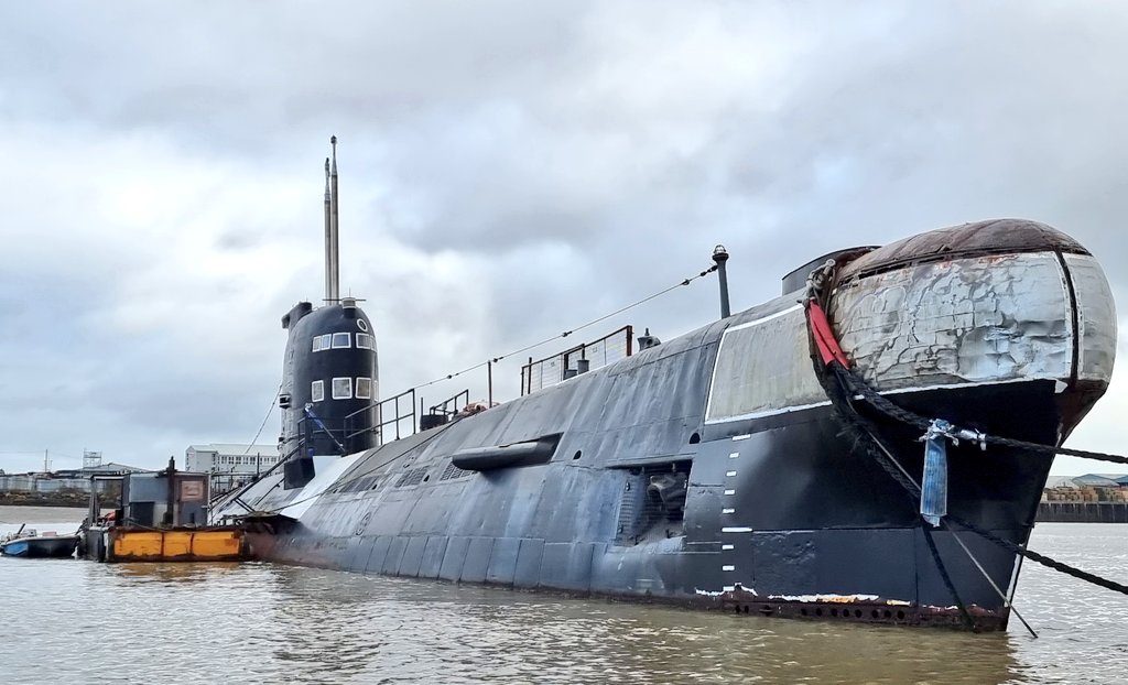 liquid_highway1's tweet photo. Many thanks to @sovietsub for showing us around the Russian Submarine today
#russiansubmarine #b49 #u475 https://t.co/T45Z8uR5AY