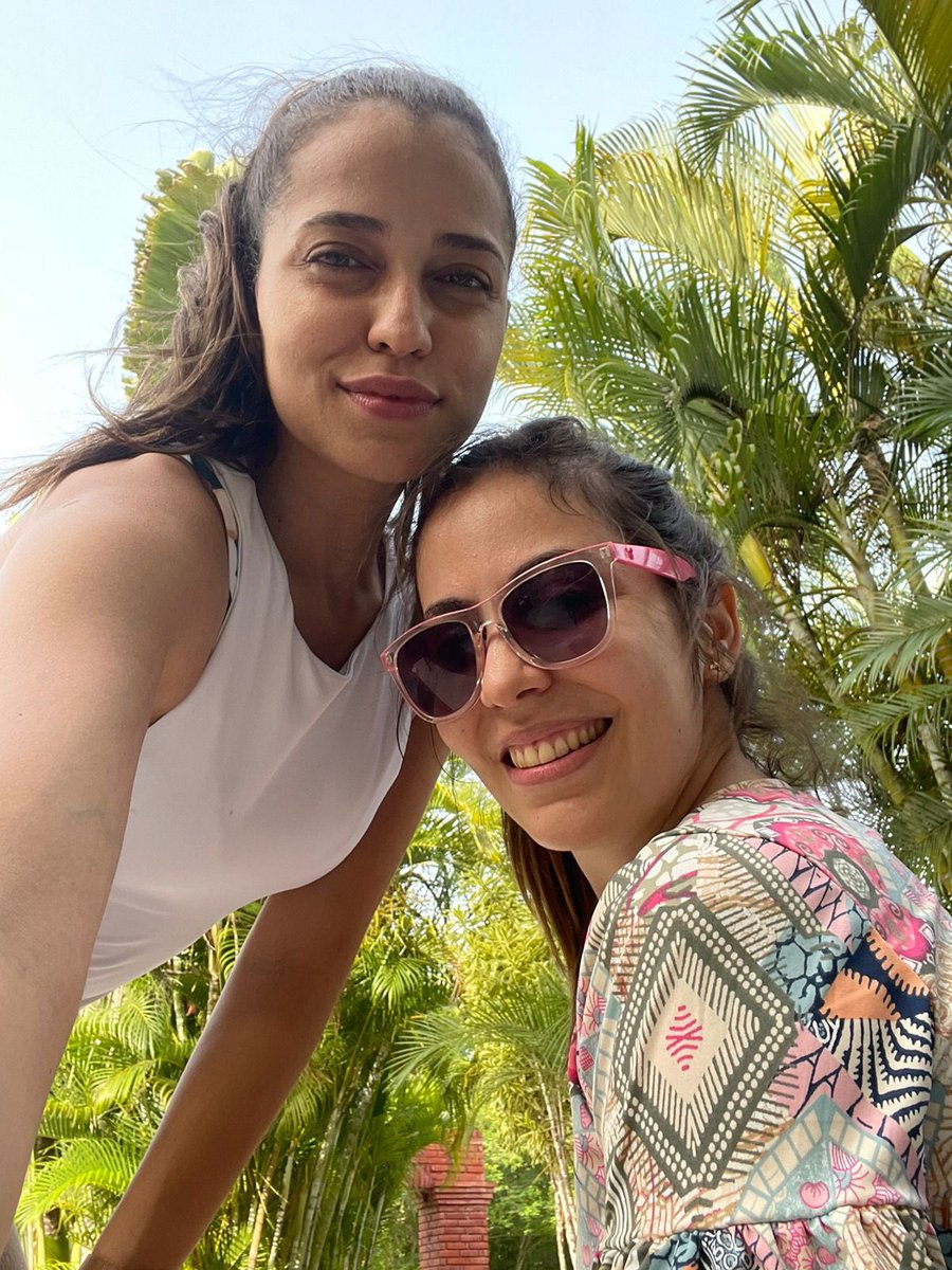 ArielaMadera's tweet photo. Feliz cumpleaños a mi hermanita🥳🥳🥳el yin de mi yang ✨💫deseando lo mejor del mundo mundial para ti hoy y todos los días de tu vida !! Loviuuu pa’ forever 💗@ArianaMadera @AriWood @MaderaArias @daneira_garcia https://t.co/AySb5ScbdW