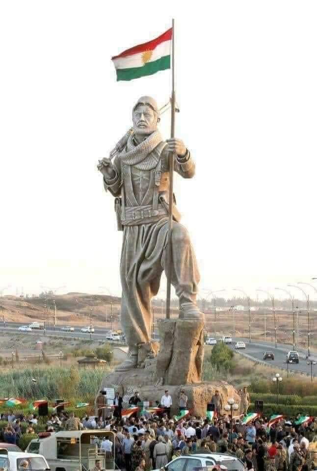 Serveta Kak Mesud barzani 
48 Milyon Kurde.
