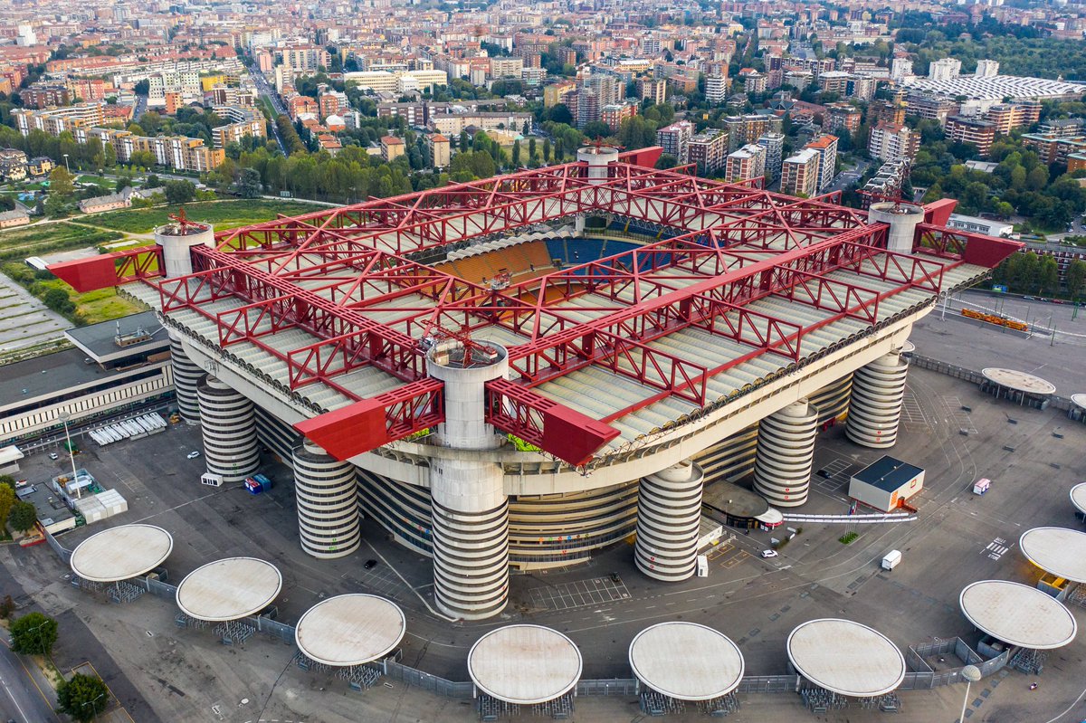 efemarq's tweet photo. Hi ha 19 #rampes d'accés al voltant de l'#estadi. I totes s'estan ben quietes... Tot i que quan els tifosi surten tots alhora de l'estadi, i en la mateixa direcció, poden crear la il·lusió òptica que les rampes giren. https://t.co/9aXmksdDXS