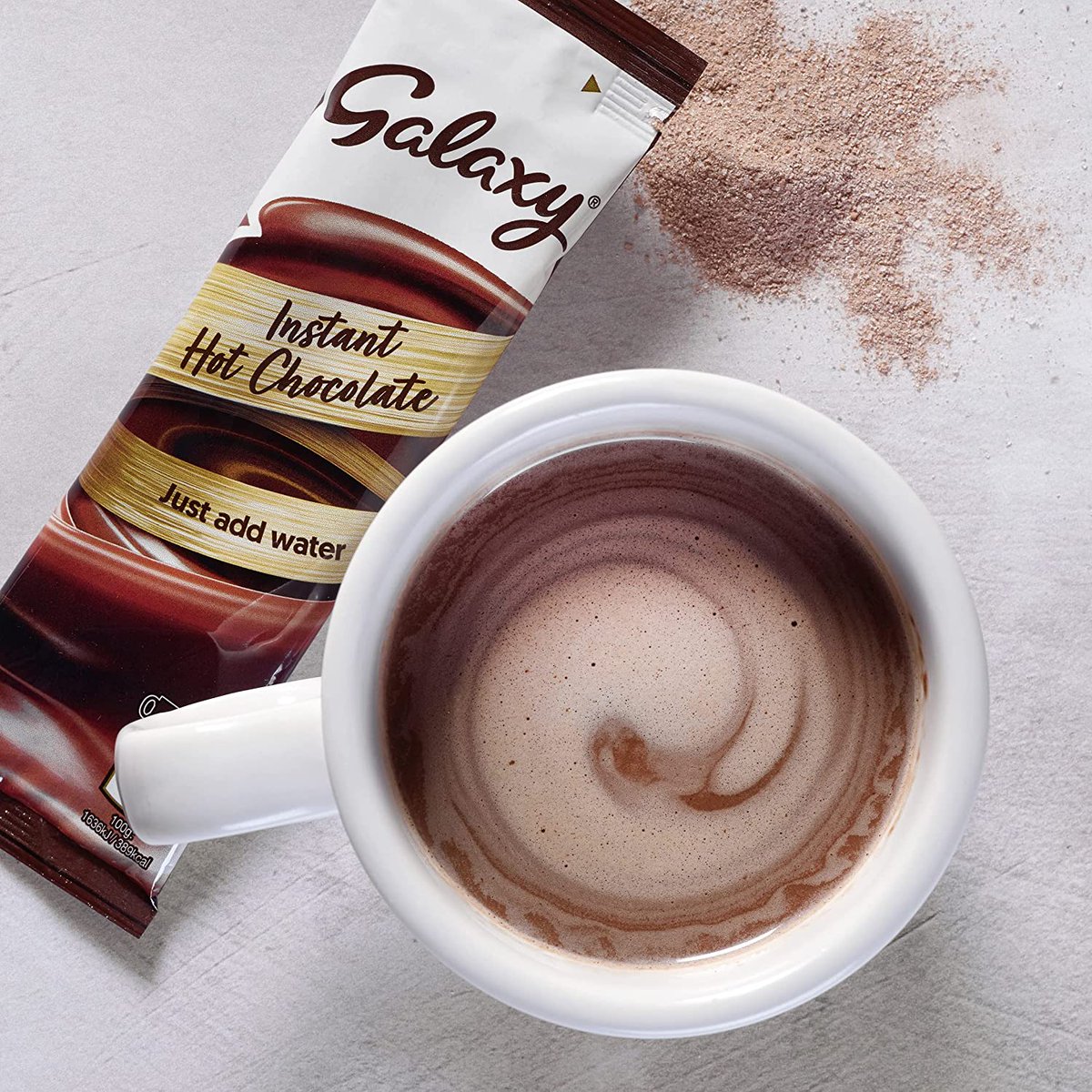 Treat yourself to sumptuous warming Galaxy Instant Hot Chocolate Drink 25g #greatmindsdrinkalike   sachetsandmore.com/products/galax…