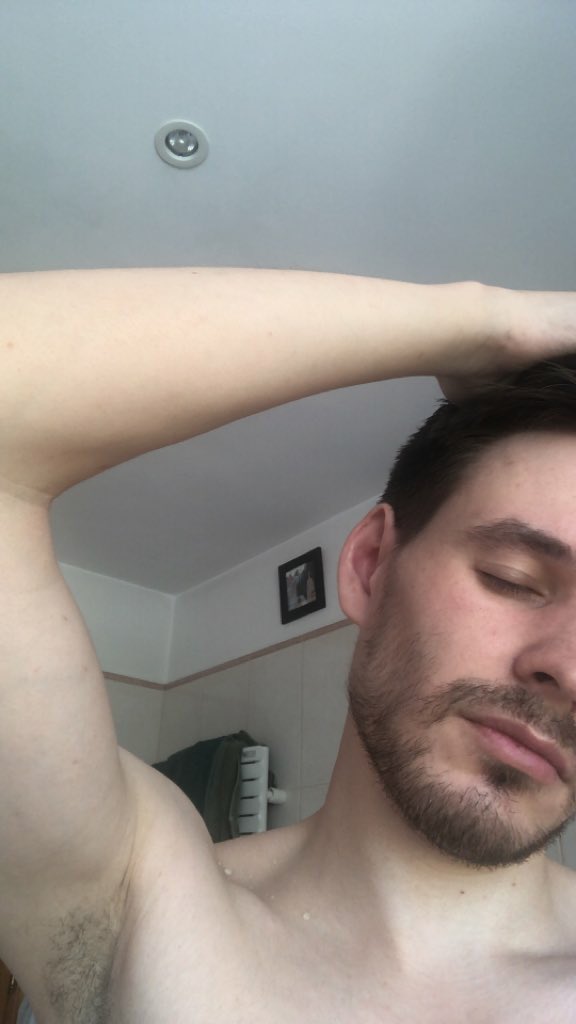 Night King tweet media