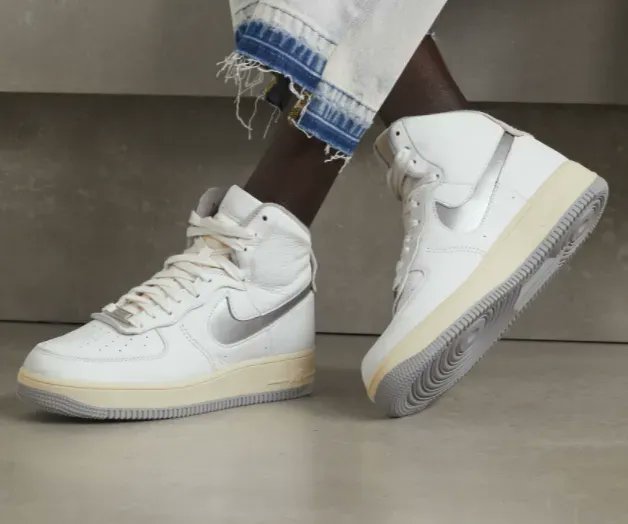 SneakerAlert on X: Wmns Nike Air Force 1 High Sculpt 'White