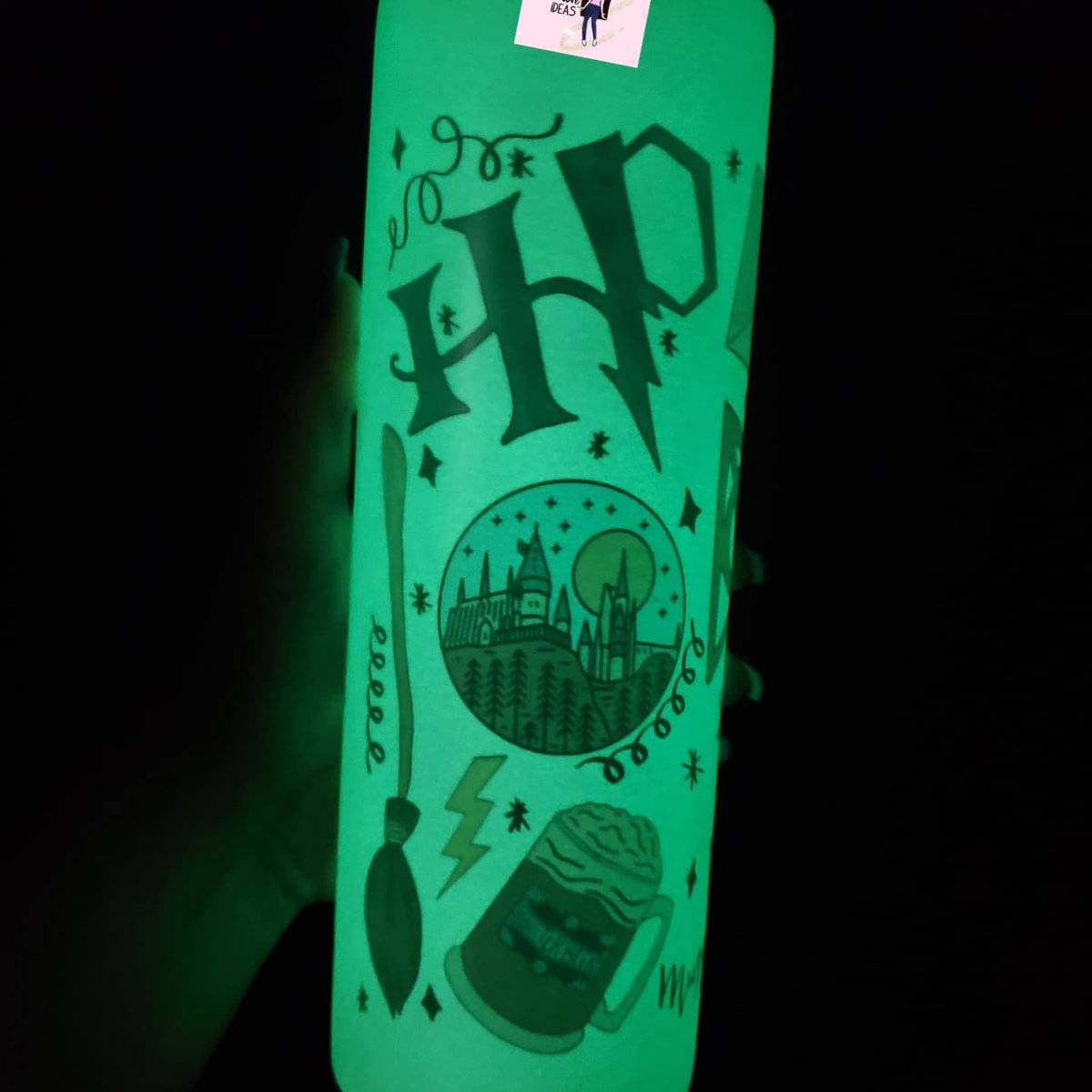 KaysCreateIdeas's tweet photo. Harry Potter Glow In the Dark Tumbler!
😍 loved the way it came out.
Still taking orders.  
#HarryPotter #harrypottercup #pottertumbler #Tumbler #bookloverscup #booknerd #HPtumbler #glowinthedarkcup #glowinthedark https://t.co/o7r2Xxl006