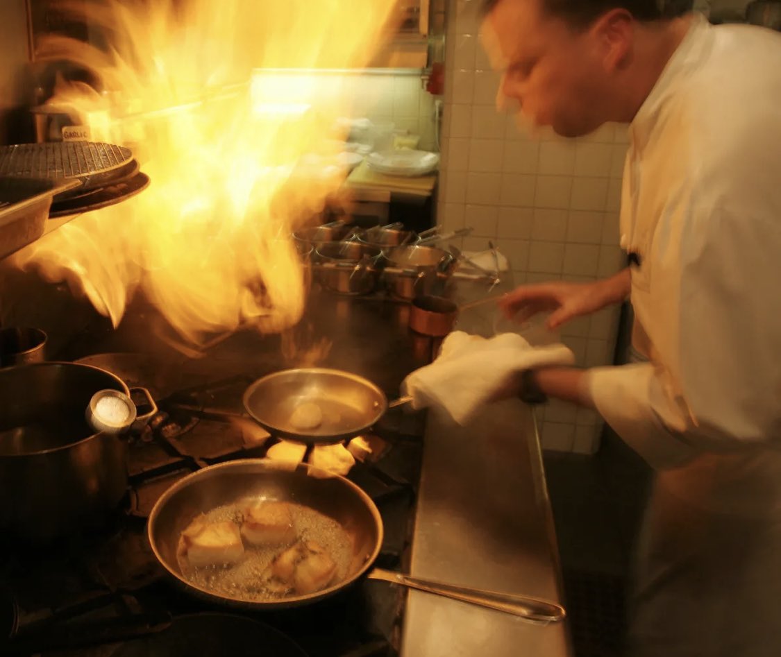 KosovoBurgrKing (kosovo_burger) Twitter