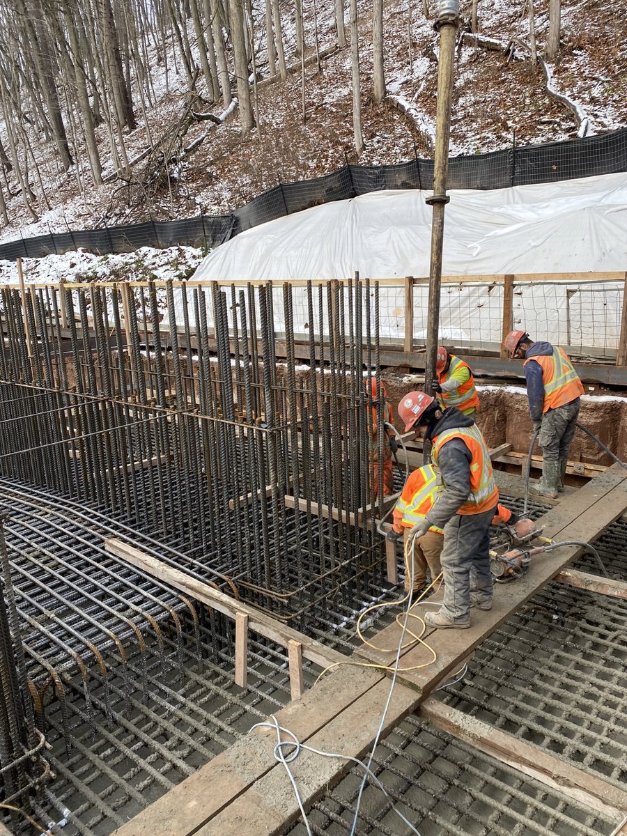 Bot Construction Group tweet media