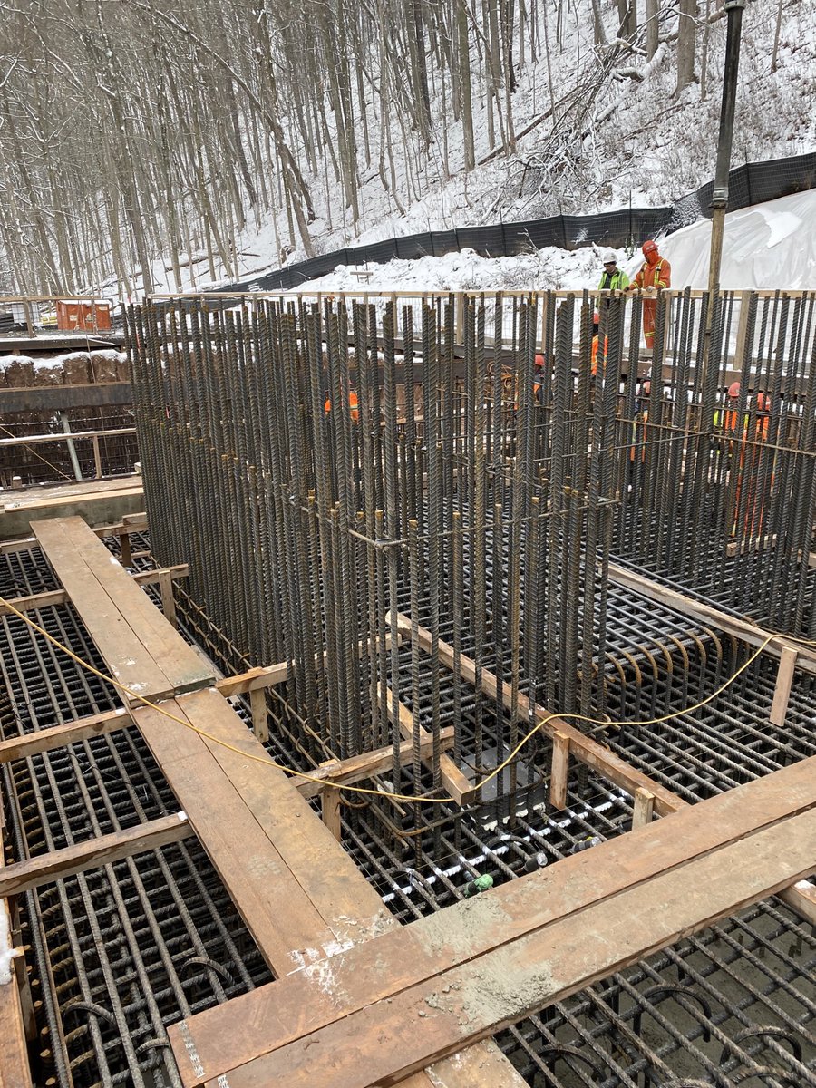 The pier footing for the William Halton Parkway Bridges was poured this past week. Construction of the new bridges, spanning the Sixteen Mile Creek in Oakville, have now begun, with the Piers to be constructed over the upcoming months #construction #oakville #bridgeengineering