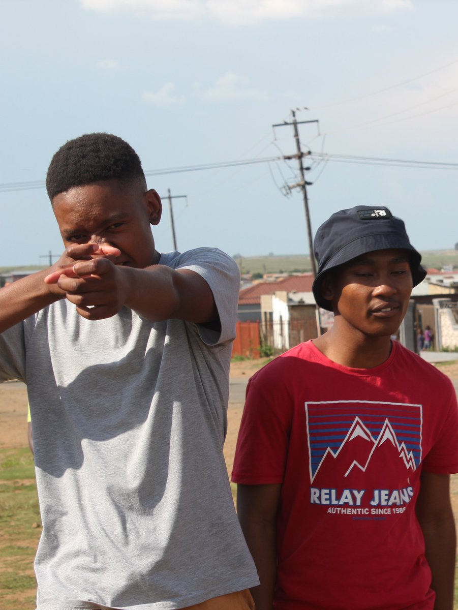 kaytwo_steel's tweet photo. 💦📌Not forgetting the fact that i'm dropping a single titled 'Do It This Way' this coming 18th Dec2021!!🧾🔥
#DoItThisWay 
#kaytwosteel https://t.co/iHNBKYQisu