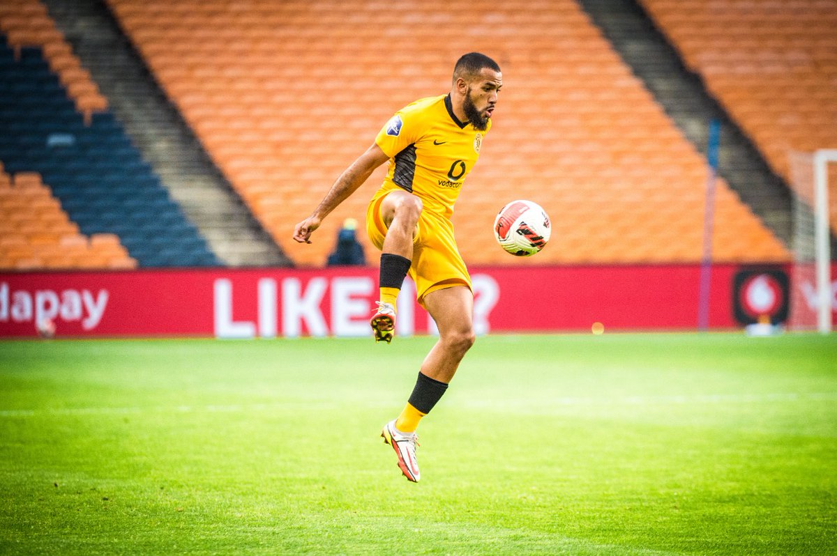 90 + 5’| #KC 2 : 0 #SU 

Full time score: (Ngcobo 25’, Nange 88’) Kaizer Chiefs 2 : 0 Sekhukhune United 

DStv Man of the Match: Nkosingiphile Ngcobo

#Amakhosi4Life #DStvPrem