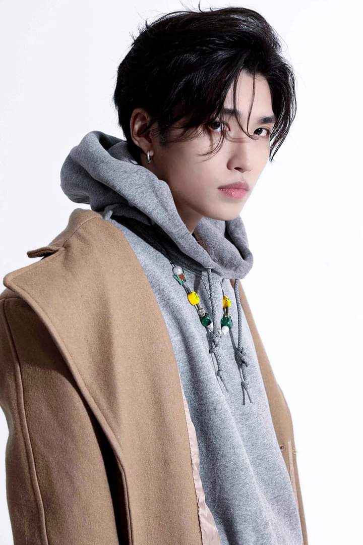 justforcody1312's tweet photo. Chúc mừng sinh nhật Cody💕😘
HAPPY CODY DAY 
 OUR HAPPINESS DAY 🎂
#happycodyday 
  #codynamvo 
   #happy25thbirthdaycody https://t.co/tsVwW19rGd