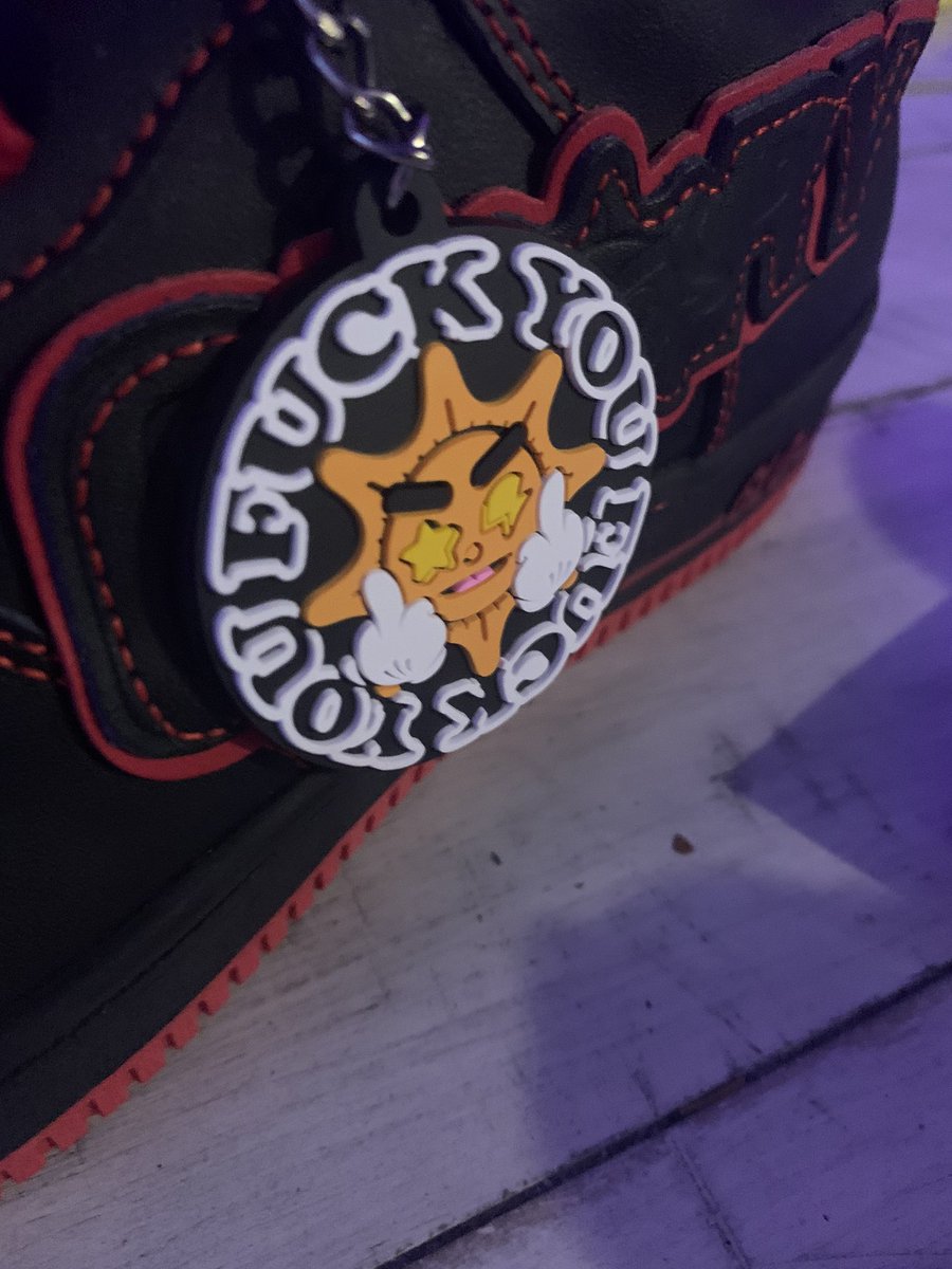 Bankroll_TM's tweet image. In The Trap Smokin Za 🌴Just through Back 2:10’s 💊💊Like it’s 5 minutes left till I got out of school🚌
#D5🌎🔥
#BigFTOCrazy🖕🏾
#TeamNoSaftey🔥
#GloGangWorldWide☀️