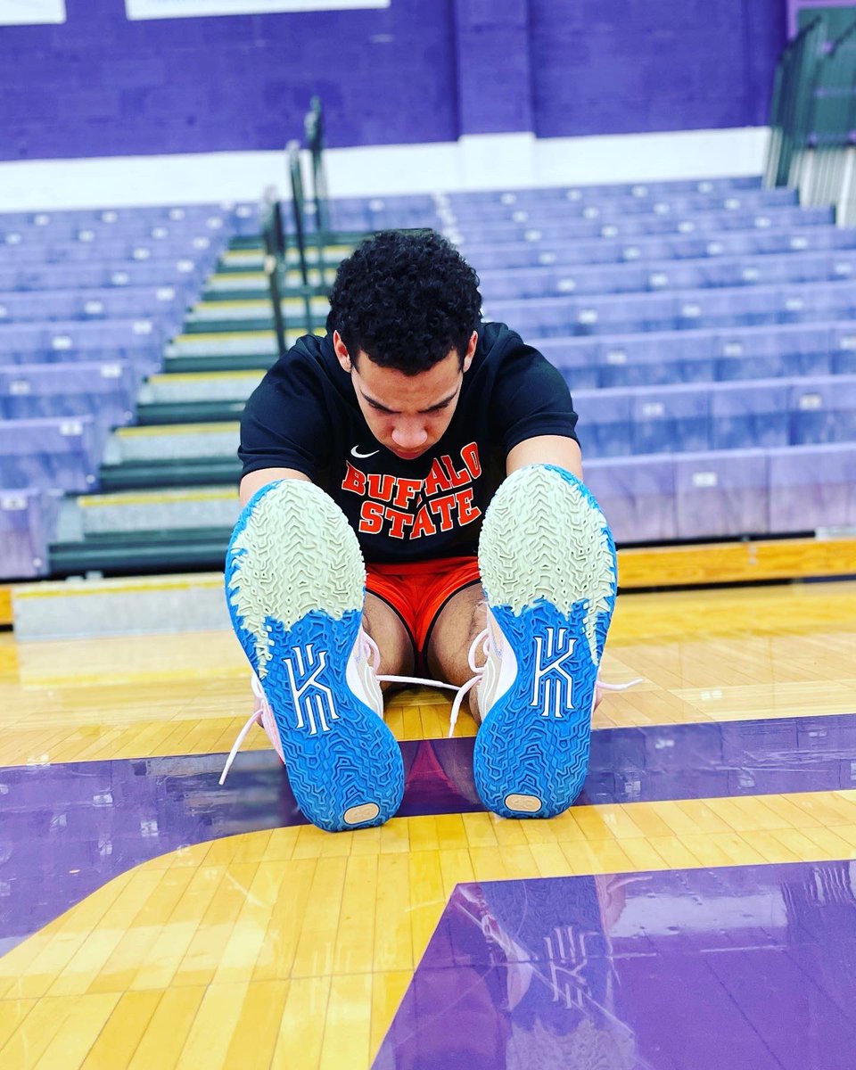 Buffalo State College Basketball tweet media