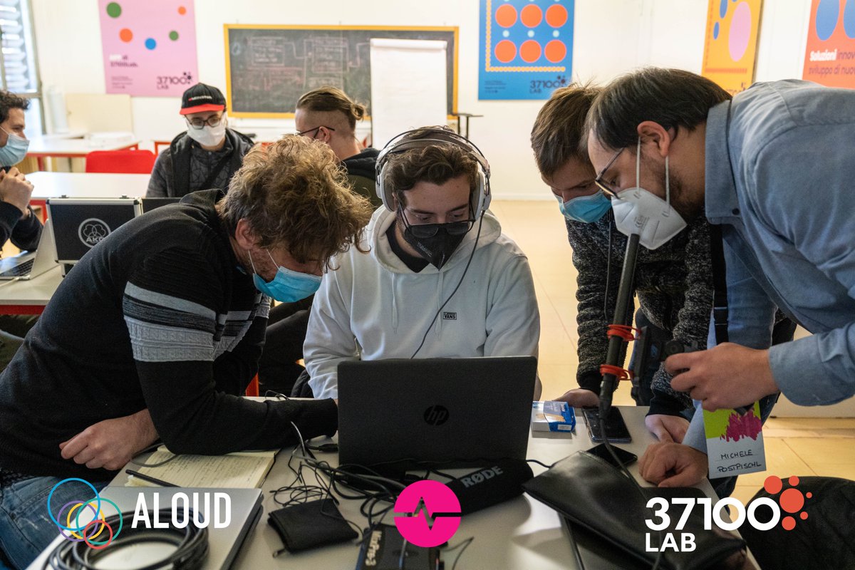 aloudverona's tweet photo. Un lavoro fantastico quello fatto oggi da @M_Postpischl con i partecipanti al #workshop di #GameAudioDeconstructed: hanno invaso la struttura di #37100Lab e catturato un sacco di suoni 🤩 #gameaudio
#GAD2021
#LaCulturaAlzaLaVoce https://t.co/QTxf9ga6sN
