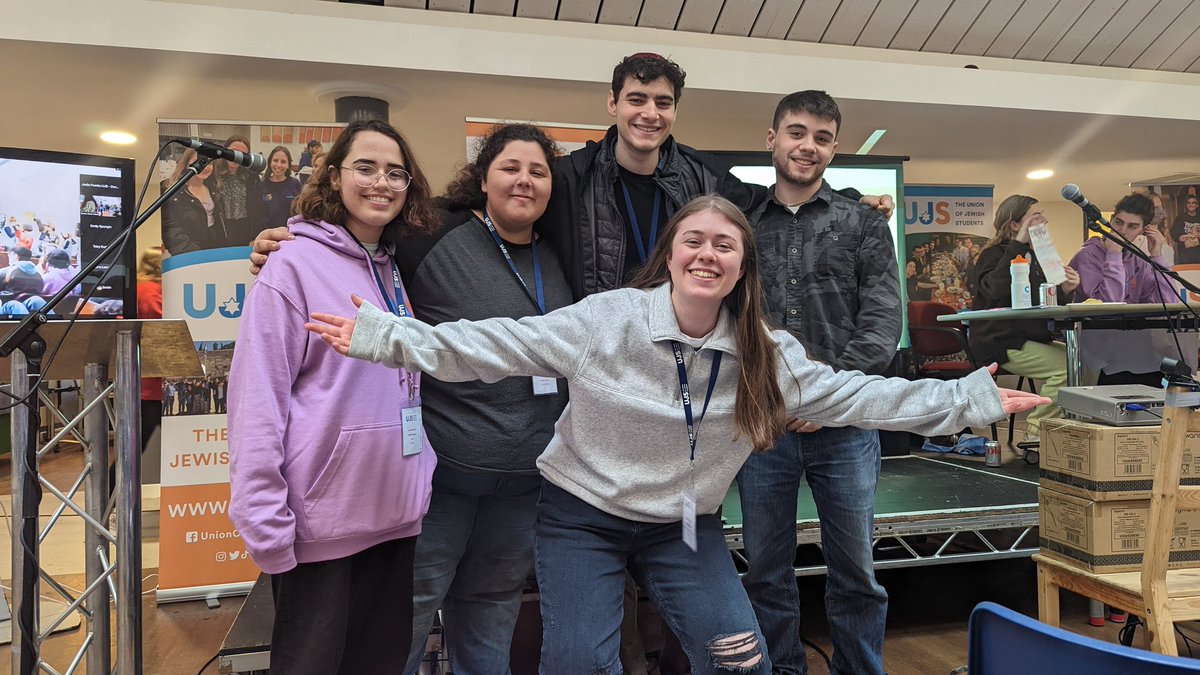 SheffJSoc's tweet photo. The gang had the best time at #ujsconf21 
We're proud to be small but mighty, and we can't wait to do it all again next year. https://t.co/Fp7fmXwXIV