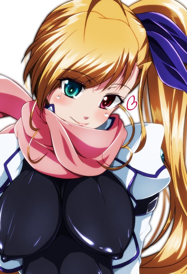 お品書きとペーパー絵のヴィヴィオ、結構可愛く描けたかもしれない( ˘ω˘) 