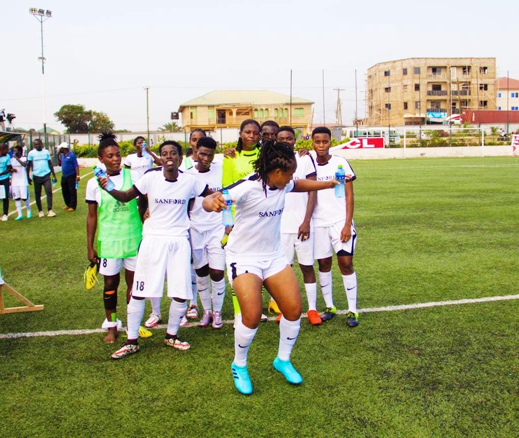 Edith60046487's tweet photo. The joy wen you qualify to play finals ⚽💖💪🙌🙏 https://t.co/adWh1ejhHM