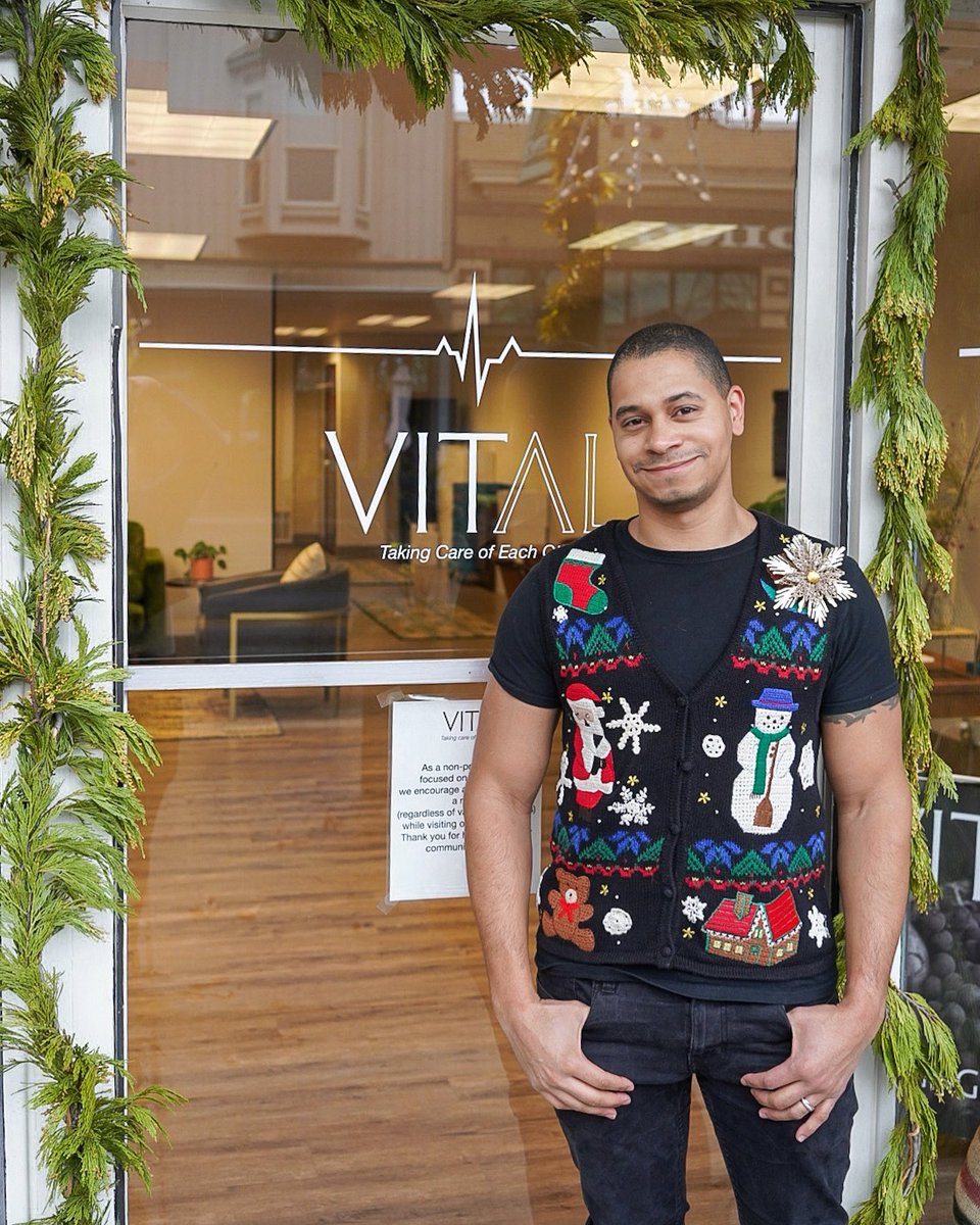 Thomas is in the tasting room today and he’s feeling festive!🎄🎄🎄

#VitalWines #PurposeInEveryPour #DowntownWallaWalla