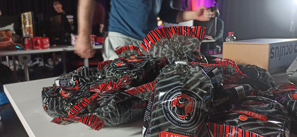 Gaming Barracks tweet media